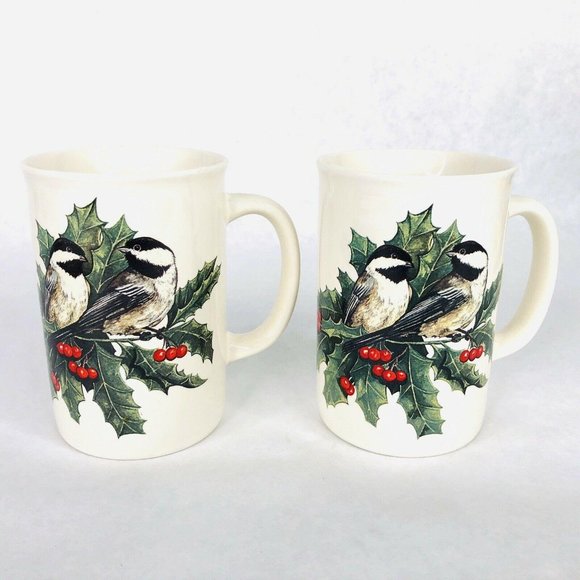 2 Otagiri Chicadee Christmas Mugs Holly Leaves - Picture 2 of 6